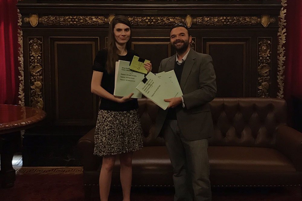 Anna LaCombe and Steve Schultz dropping off constituent letters in the capitol Anna LaCombe and Steve Schultz dropping off constituent letters in the capitol