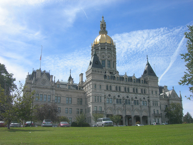 Connecticut capitol building / photo: flickr.com/auvet cc