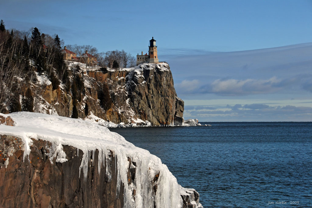 Split Rock Lighthouse, photo: flickr.com/jsorbie (CC BY 2.0) Split Rock Lighthouse, photo: flickr.com/jsorbie (CC BY 2.0)
