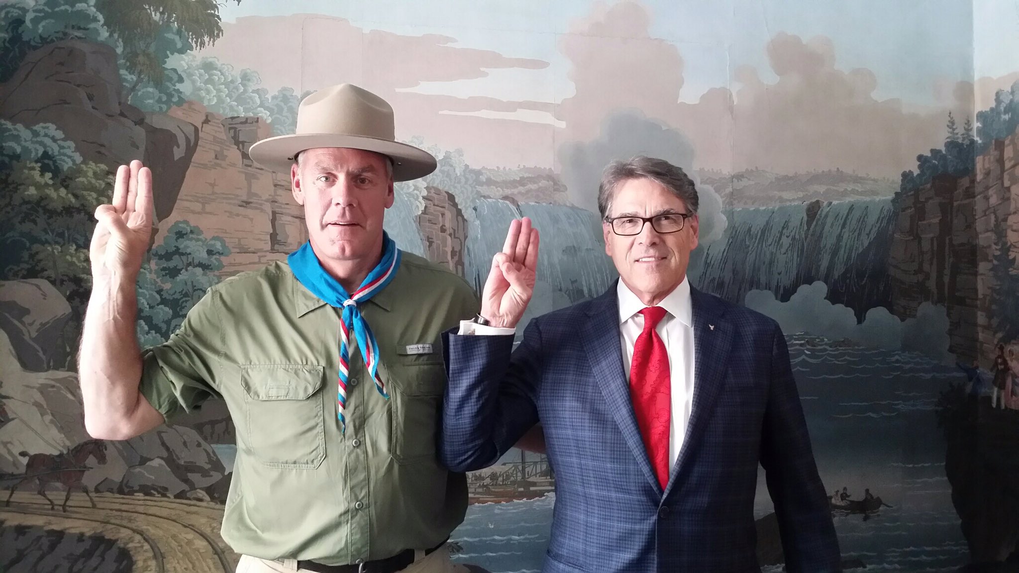 Ryan Zinke & Rick Perry / photo: Secretary Zinke twitter account Ryan Zinke & Rick Perry / photo: Secretary Zinke twitter account