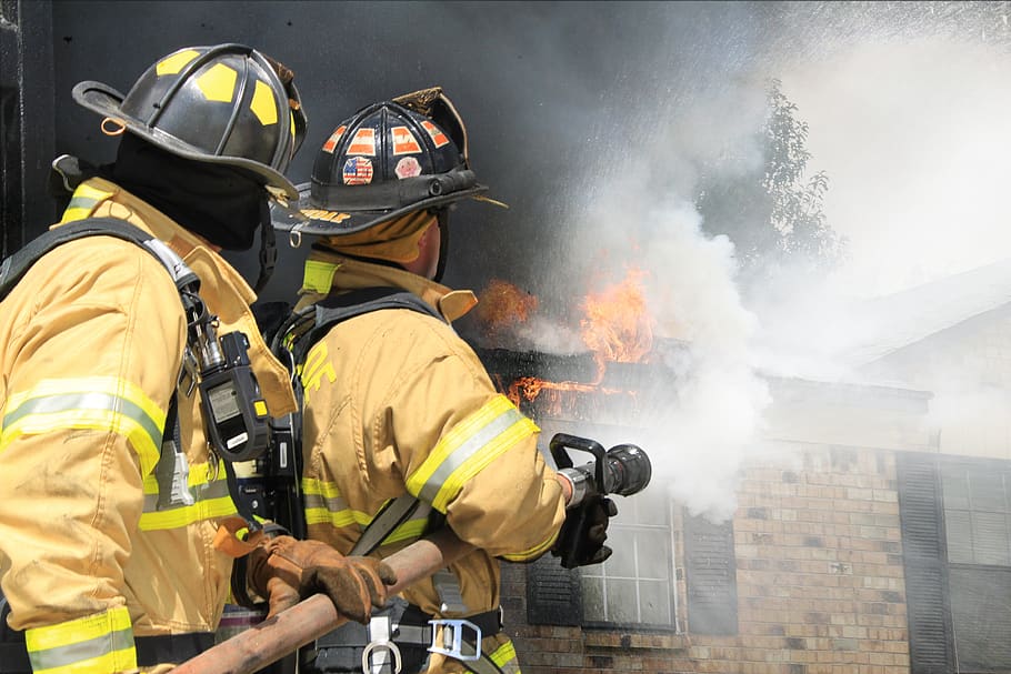ma-firefighter-fireman-fire-first-responder-pxfuel.jpg